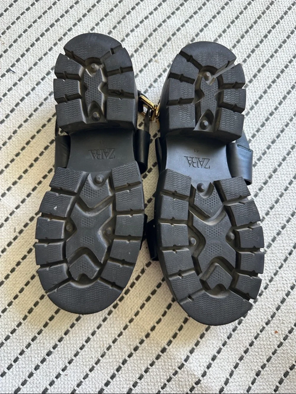 Zara Black Double-Strap Leather Sandals with Gold Buckle - Picture 3 of 4